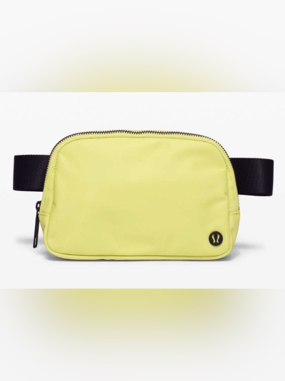 LULULEMON Everywhere Belt Bag 1L in Lemon Vibe